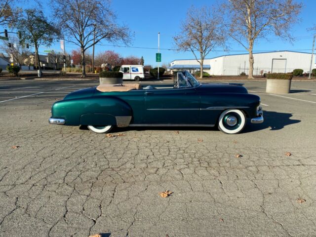 Chevrolet Styleline Deluxe 1951 image number 15