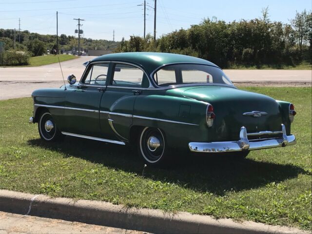 Chevrolet Bel Air/150/210 1953 image number 11