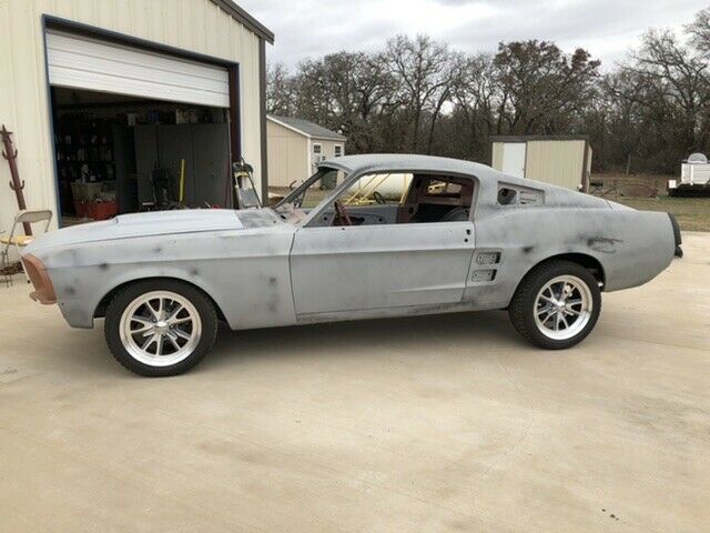 Ford Mustang 1967 image number 0