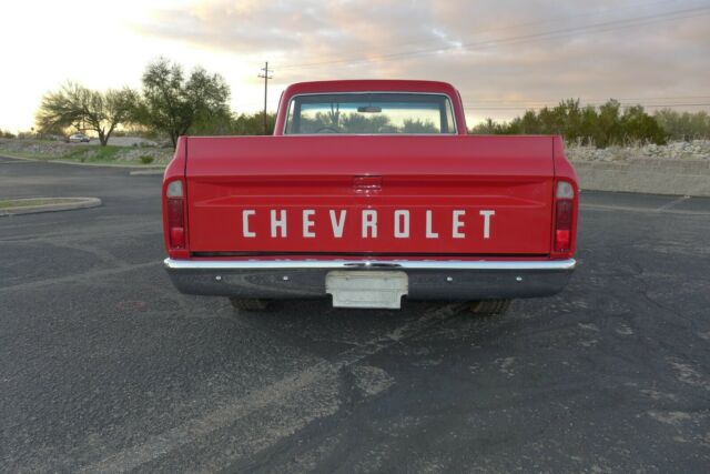 Chevrolet C-10 1968 image number 11