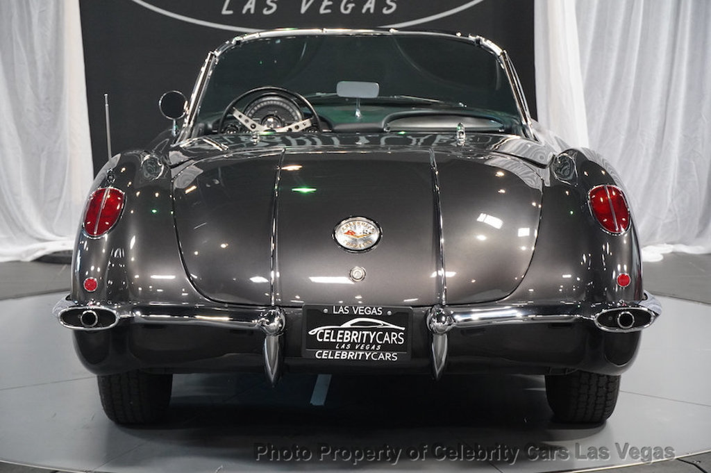 Chevrolet Corvette 1958 image number 23