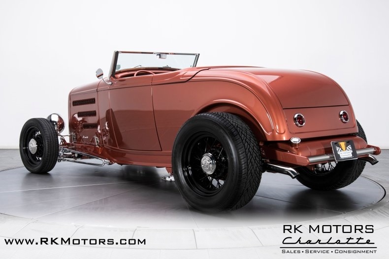 Ford Roadster 1932 image number 11