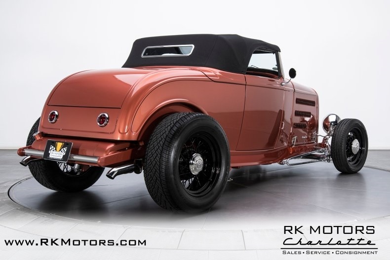 Ford Roadster 1932 image number 8