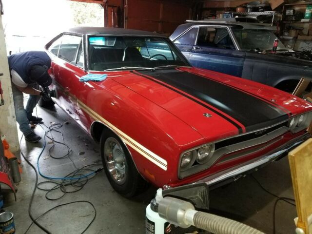 Plymouth GTX 1970 image number 10