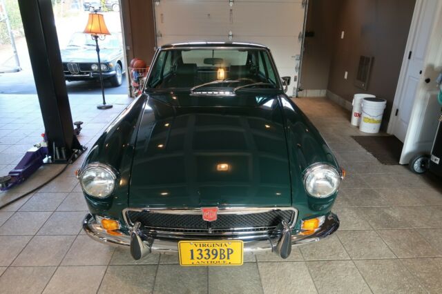 MG MGB 1969 image number 26