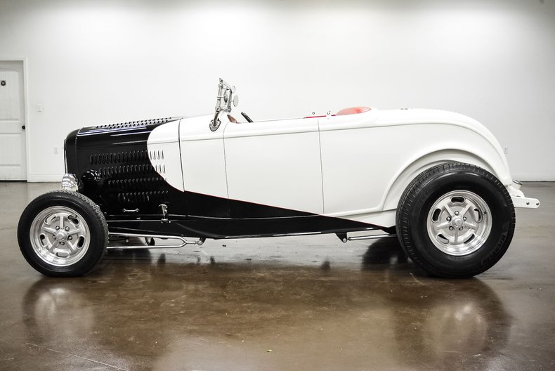 Ford Roadster 1932 image number 27