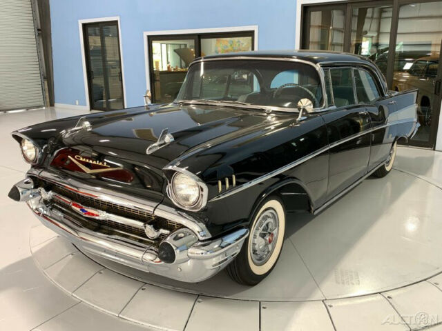 Chevrolet Bel Air/150/210 1957 image number 32