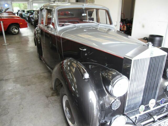 Rolls-Royce Silver Spirit/Spur/Dawn 1953 image number 15