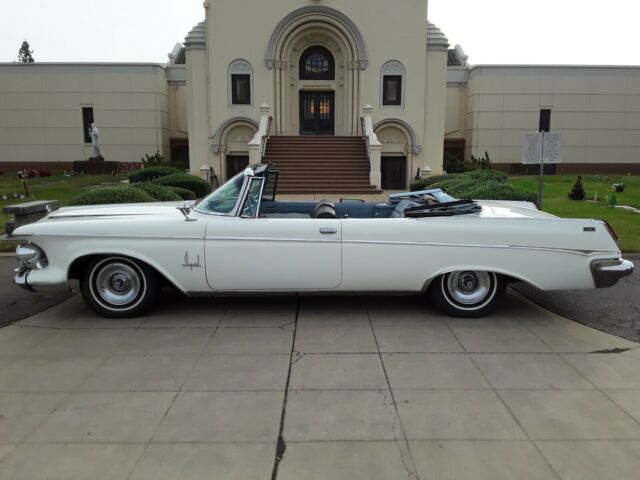 Chrysler Imperial 1963 image number 0