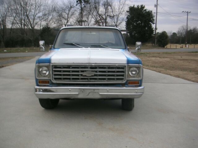 Chevrolet C30 1975 image number 11