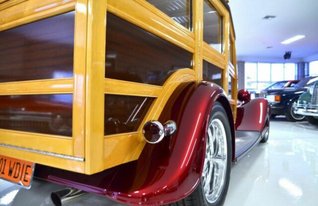 Ford Custom Woodie 1934 image number 20