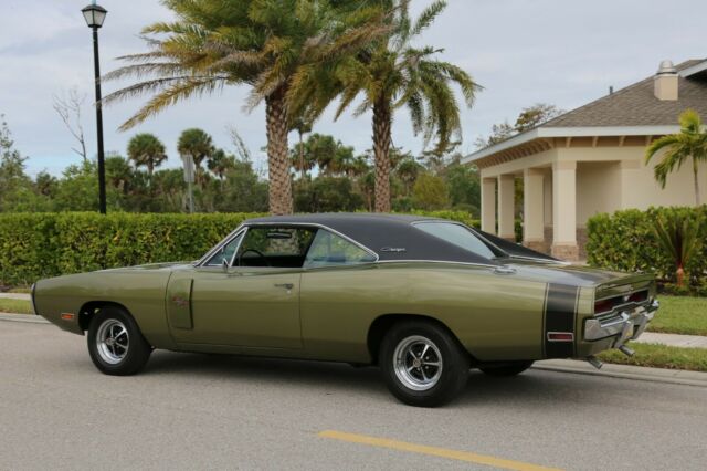 Dodge Charger 1970 image number 5