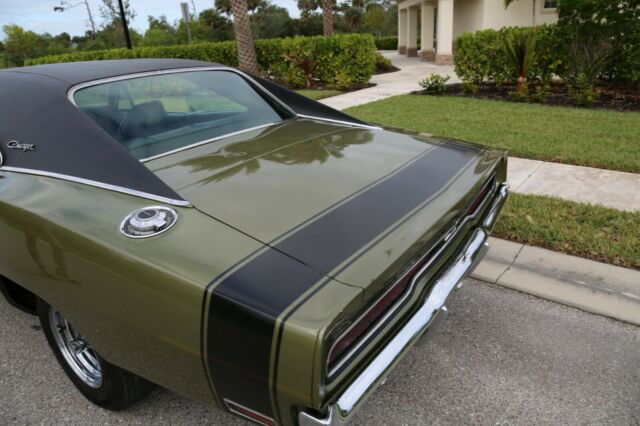 Dodge Charger 1970 image number 8