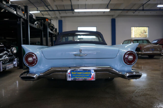 Ford Thunderbird 312 V8 Convertible 1957 image number 12