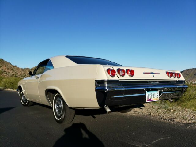 Chevrolet Impala 1965 image number 2