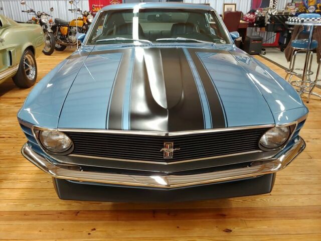 Ford Mustang 1970 image number 4