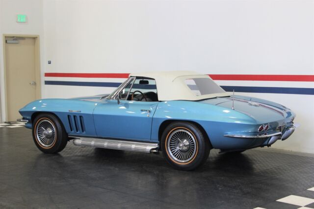 Chevrolet Corvette Fuel Injected 1965 image number 8