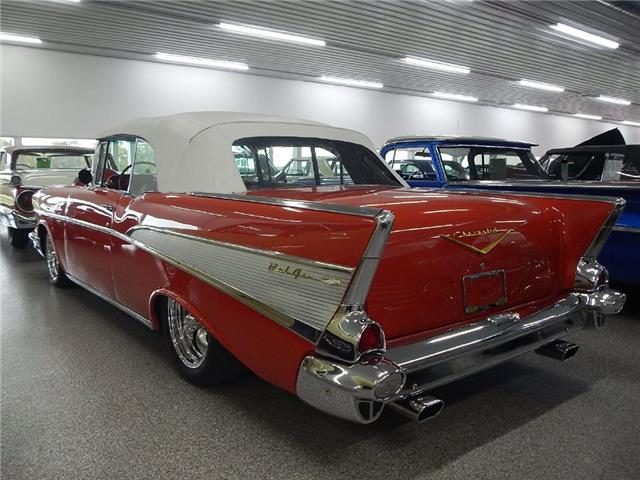 Chevrolet Bel Air/150/210 1957 image number 28