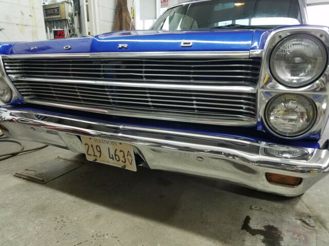 Ford Fairlane 1966 image number 30