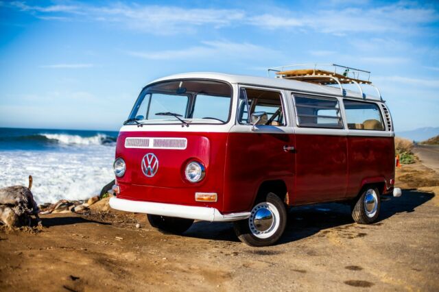 Volkswagen Bus/Vanagon 1971 image number 10