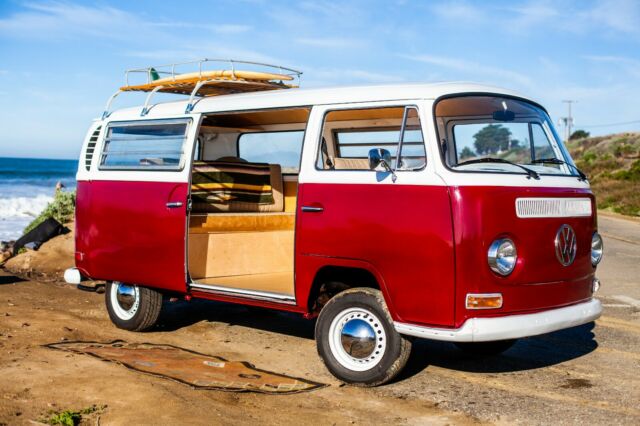 Volkswagen Bus/Vanagon 1971 image number 11