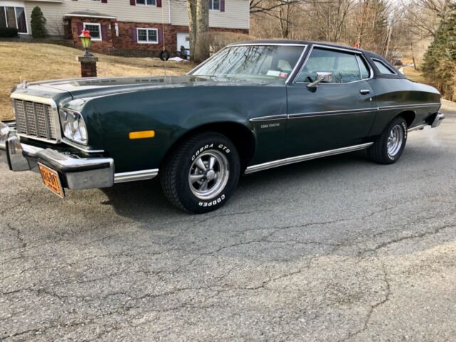 Ford Torino 1976 image number 2