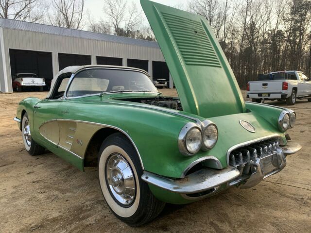 Chevrolet Corvette 1958 image number 0