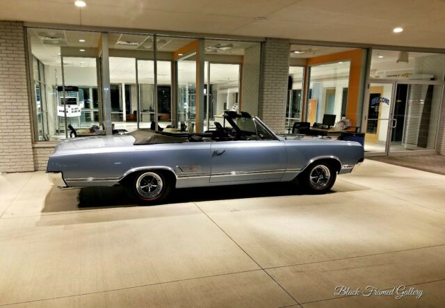 Oldsmobile Cutlass 1965 image number 25