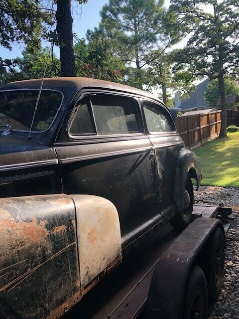 Chevrolet Special Deluxe 1942 image number 28