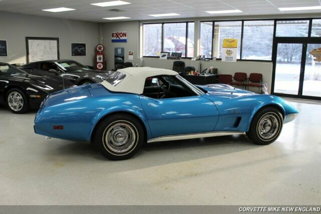 Chevrolet Corvette 1975 image number 6