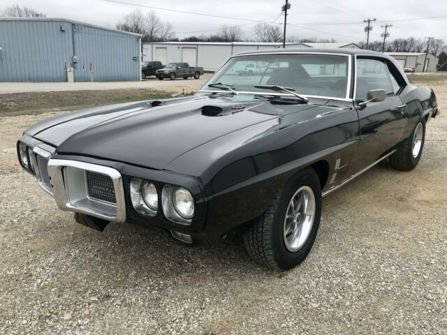 Pontiac Firebird 1969 image number 0