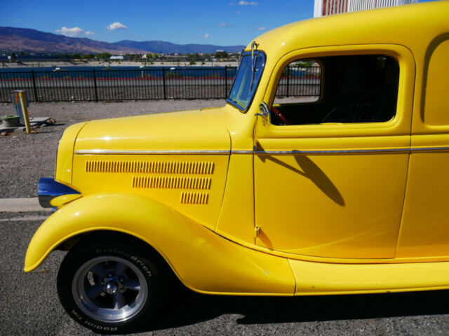 Ford Truck 1937 image number 31