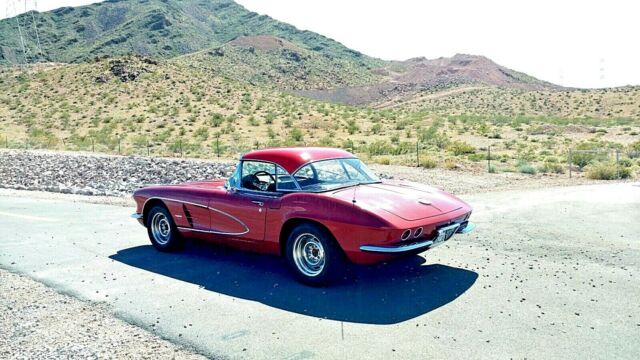 Chevrolet Corvette 1961 image number 13