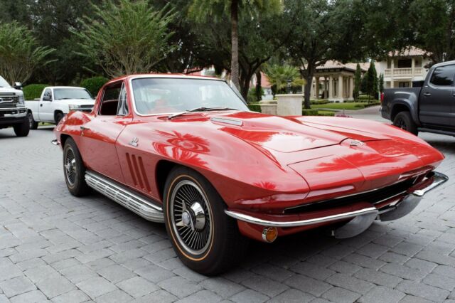 Chevrolet Corvette 1965 image number 2