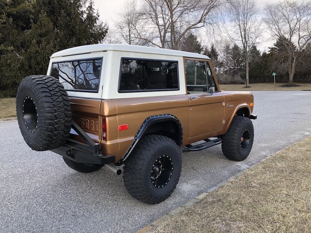 Ford Bronco 1974 image number 4