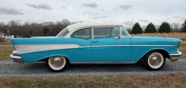 Chevrolet Bel Air/150/210 1957 image number 28