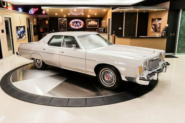 Mercury Grand Marquis 1977 image number 31