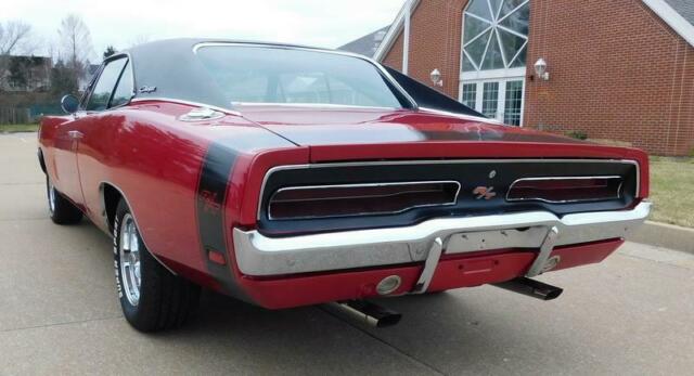 Dodge Charger 1969 image number 19