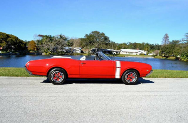 Oldsmobile Cutlass 1968 image number 1