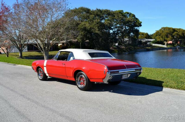 Oldsmobile Cutlass 1968 image number 33