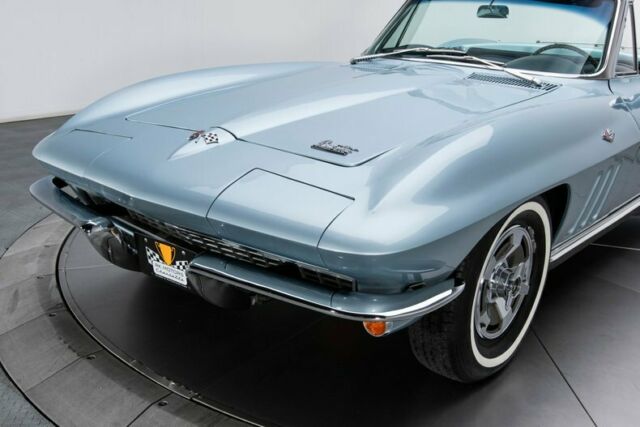 Chevrolet Corvette 1966 image number 22