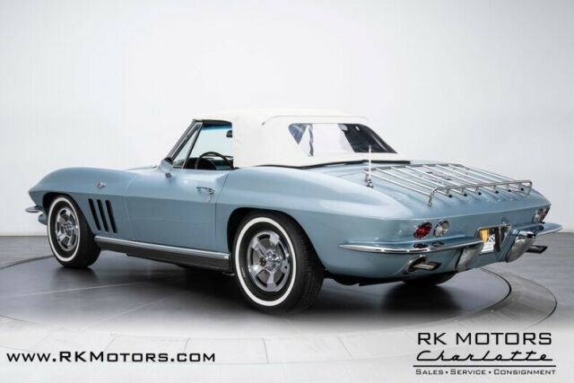 Chevrolet Corvette 1966 image number 14