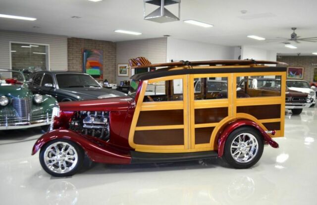 Ford Custom Woodie 1934 image number 28