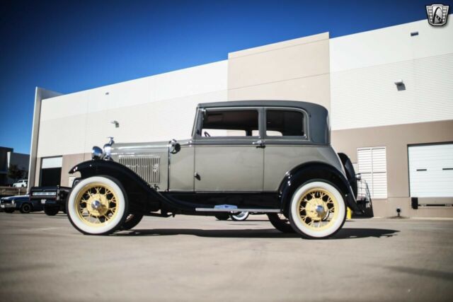 Ford Model A 1931 image number 10