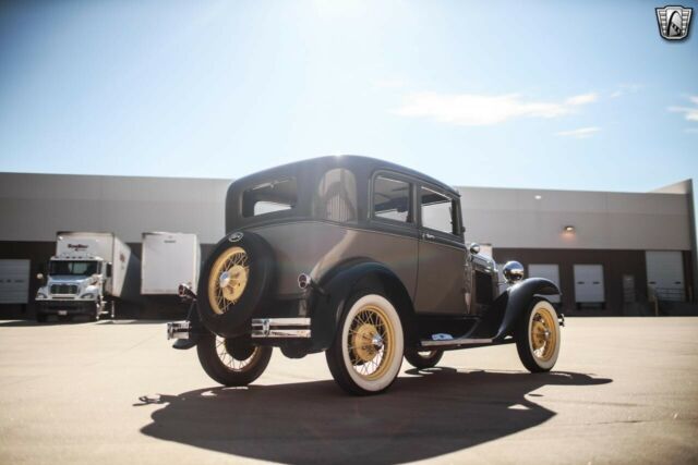 Ford Model A 1931 image number 19