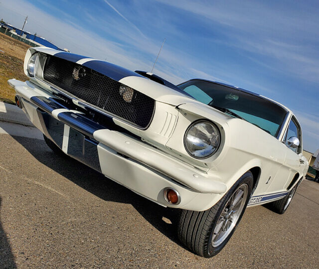 Ford Mustang 1966 image number 25