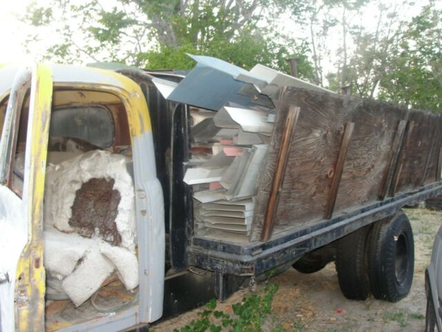 Ford Pickup 1949 image number 0