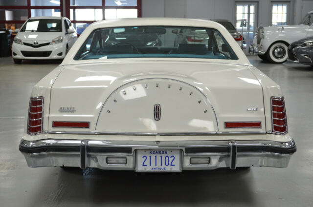 Lincoln Continental 1979 image number 19