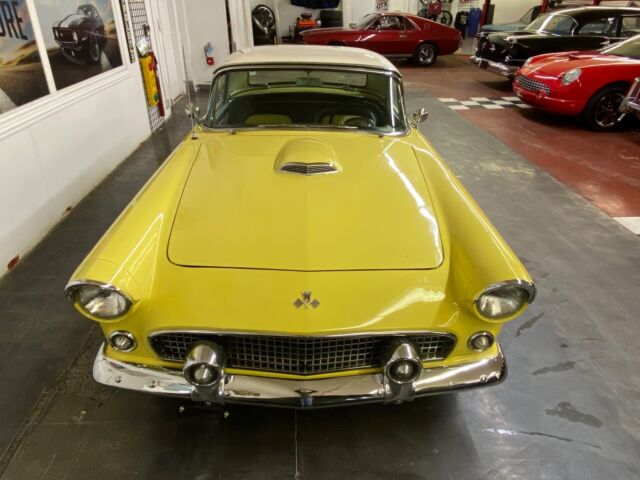 Ford Thunderbird 1955 image number 34