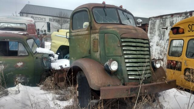 GMC COE 1946 image number 0